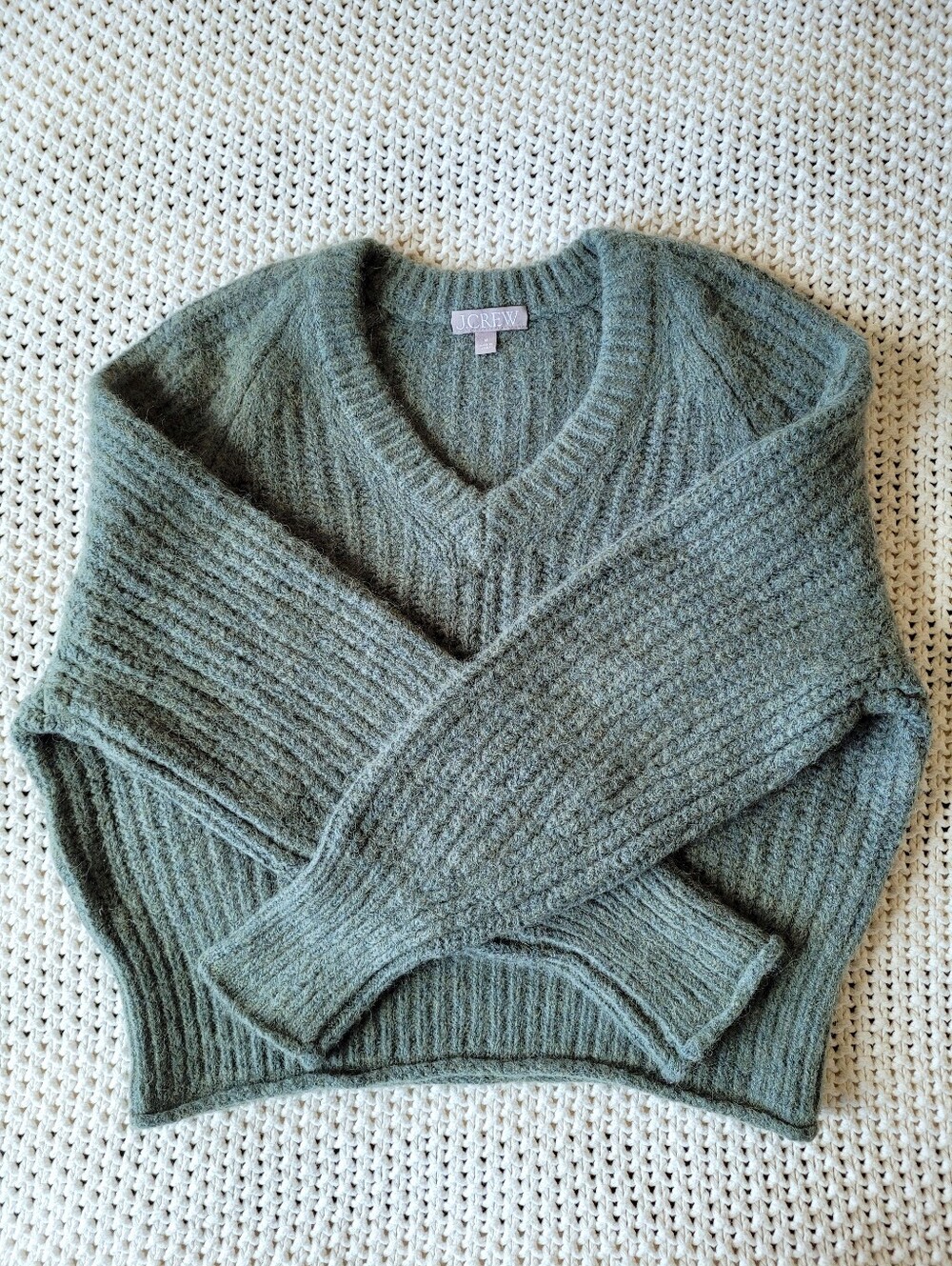 Ribbed V-neck Sweater In Wool Blend, Heather Seamoss
